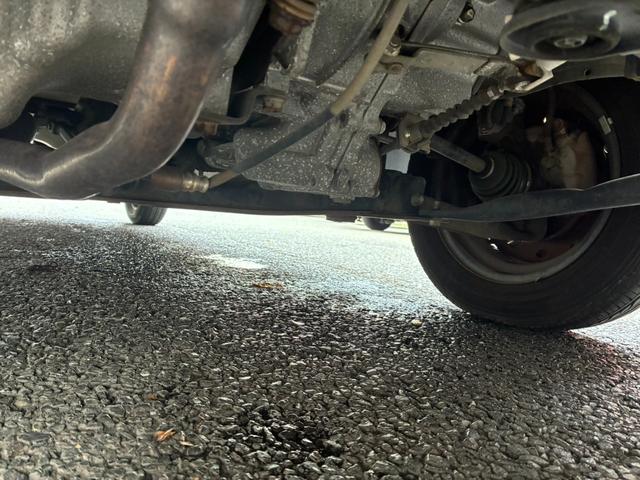 アルト Ｅ　電動格納ミラー　ＭＴ　ＣＤ　衝突安全ボディ　エアコン（19枚目）