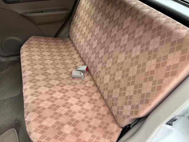 アルト Ｅ　電動格納ミラー　ＭＴ　ＣＤ　衝突安全ボディ　エアコン（41枚目）