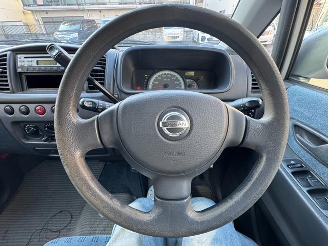 モコ Ｃ　ＥＴＣ　キーレスエントリー　ベンチシート　ＡＴ　ＡＢＳ　ＣＤ　衝突安全ボディ　エアコン　パワーステアリング　パワーウィンドウ（4枚目）