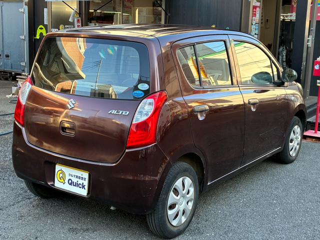 アルト Ｆ　キーレスエントリー　ＡＴ　盗難防止システム　ＣＤ　衝突安全ボディ　エアコン　パワーステアリング　パワーウィンドウ（13枚目）