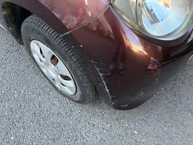 アルト Ｆ　キーレスエントリー　ＡＴ　盗難防止システム　ＣＤ　衝突安全ボディ　エアコン　パワーステアリング　パワーウィンドウ（30枚目）