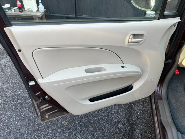 アルト Ｆ　キーレスエントリー　ＡＴ　盗難防止システム　ＣＤ　衝突安全ボディ　エアコン　パワーステアリング　パワーウィンドウ（37枚目）