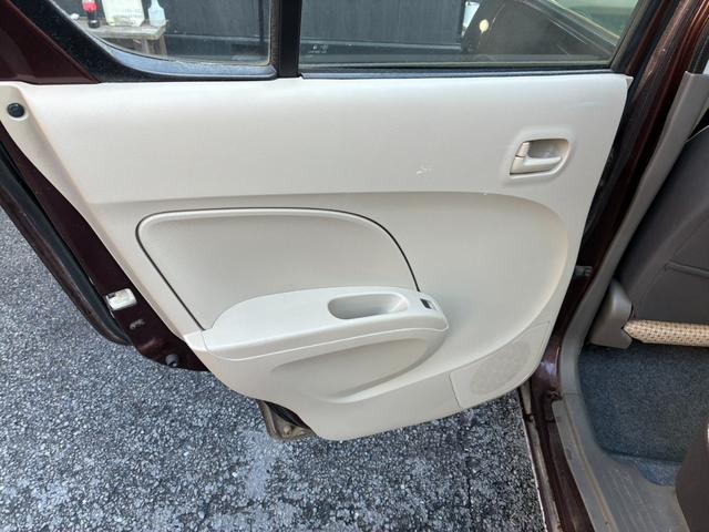 アルト Ｆ　キーレスエントリー　ＡＴ　盗難防止システム　ＣＤ　衝突安全ボディ　エアコン　パワーステアリング　パワーウィンドウ（39枚目）