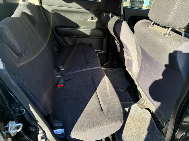 ゼストスパーク Ｗ　ＨＩＤ　スマートキー　ＡＴ　盗難防止システム　ＡＢＳ　ミュージックプレイヤー接続可　衝突安全ボディ　エアコン　パワーステアリング　パワーウィンドウ（9枚目）