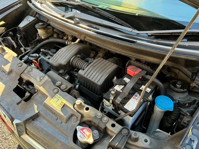 ゼストスパーク Ｗ　ＨＩＤ　スマートキー　ＡＴ　盗難防止システム　ＡＢＳ　ミュージックプレイヤー接続可　衝突安全ボディ　エアコン　パワーステアリング　パワーウィンドウ（42枚目）