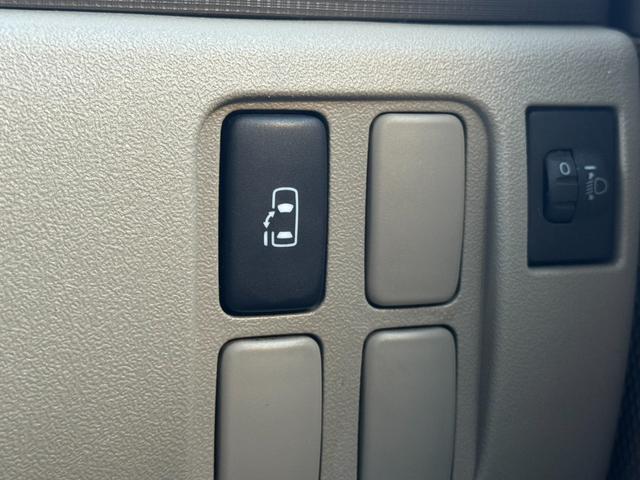 タント Ｘ　ＥＴＣ　電動スライドドア　スマートキー　ベンチシート　ＣＶＴ　盗難防止システム　ＡＢＳ　ＣＤ　衝突安全ボディ　エアコン　パワーステアリング　パワーウィンドウ（6枚目）