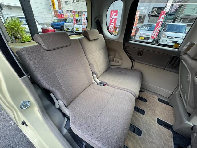 タント Ｘスペシャル　スライドドア　スマートキー　電動格納ミラー　ベンチシート　ＣＶＴ　盗難防止システム　ＡＢＳ　ＣＤ　ミュージックプレイヤー接続可　アルミホイール　衝突安全ボディ　エアコン　パワーステアリング（9枚目）