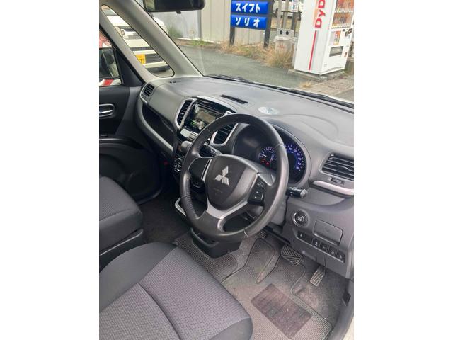 デリカＤ：２ Ｓ　両側電動スライドドア　オートクルーズコントロール　衝突被害軽減システム　アルミホイール　ＨＩＤ　スマートキー　電動格納ミラー　ＣＶＴ　盗難防止システム　衝突安全ボディ　ＡＢＳ　ＥＳＣ　エアコン（33枚目）