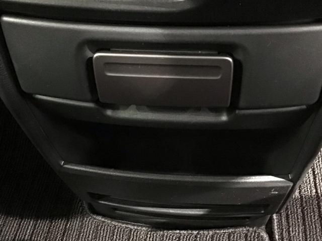 ステップワゴンスパーダ スパーダホンダセンシング　１年保証ワンオ－ナ－ナビＴＶＲカメラ　盗難防止　助手席エアバッグ　ワンオーナ－　Ｗパワスラ　記録簿有　リアオートエアコン　地デジ　サイドエアバッグ　ＬＥＤライト　横滑り防止システム　オートエアコン（29枚目）