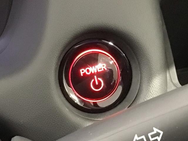 フィット ｅ：ＨＥＶホームブラックスタイル　ＨＳＥＮＳＩＮＧ新車保証試乗車ワンオーナー　Ｂカメラ　１オーナー　ＬＥＤライト　サイドＳＲＳ　オートクルーズコントロール　フルオートエアコン　ＶＳＡ　スマ－トキ－　衝突軽減　ＥＴＣ　ＵＳＢ接続　ＡＢＳ（14枚目）