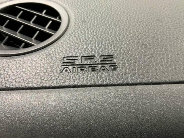 ヴェゼル ｅ：ＨＥＶＰＬａＹ　ＨＳＥＮＳＩＮＧ　２ト－ン　最長５年保証　ＥＴＣ　衝突被害軽減ブレーキ　カーテンエアバッグ　盗難防止装置　ＡＢＳ　ＥＳＣ　１オーナー　フルオートエアコン　リアカメラ　シートヒータ　エアバッグ　記録簿（23枚目）