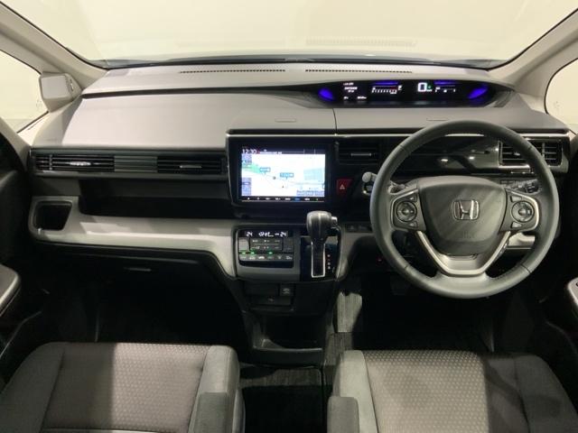 ステップワゴンスパーダ スパーダホンダセンシング 最長5年保証ワンオ-ナ-ナビTV 盗難防止 助手席エアバッグ ワンオーナ- Wパワスラ 記録簿有 リアオートエアコン 地デジ LEDライト 横滑り防止システム オートエアコン リアカメラ ナビ&TV(9枚目)