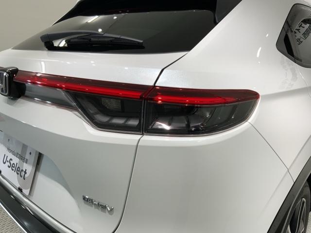 ヴェゼル ｅ：ＨＥＶＺ　Ｈ　ＳＥＮＳＩＮＧ　最長５年保証　ワンオ－ナ－　純正ナビ　ＴＶ　Ｒカメラ　ＢＴオ－ディオ　ＥＴＣ　ＬＥＤライト　ＶＳＡ　シ－トヒ－タ－　クルコン　アルミ　スマ－トキ－　盗難防止装置　整備記録簿　ＡＡＣ（45枚目）