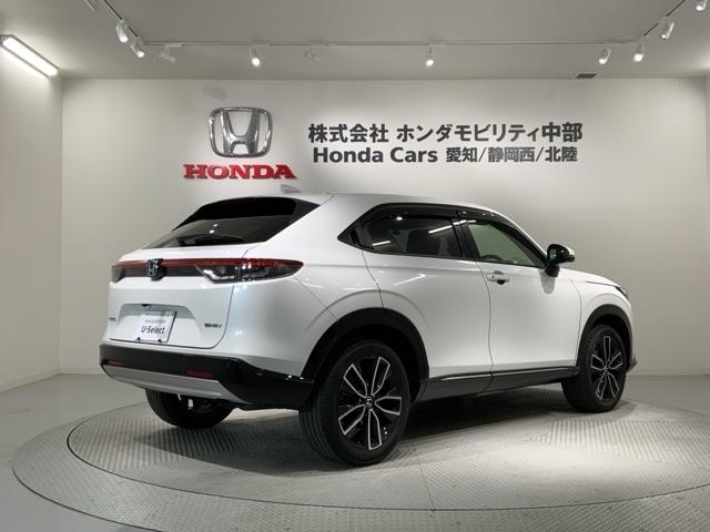 ヴェゼル ｅ：ＨＥＶＺ　Ｈ　ＳＥＮＳＩＮＧ　最長５年保証　ワンオ－ナ－　純正ナビ　ＴＶ　Ｒカメラ　ＢＴオ－ディオ　ＥＴＣ　ＬＥＤライト　ＶＳＡ　シ－トヒ－タ－　クルコン　アルミ　スマ－トキ－　盗難防止装置　整備記録簿　ＡＡＣ（50枚目）