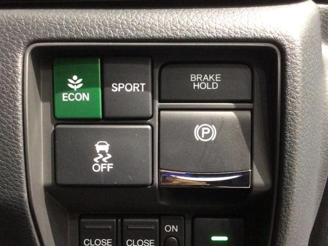 オデッセイハイブリッド e:HEVアブソルート HSENSING 新車保証 試乗車 ワンオ-ナ- ナビLXM-247VFLI TV Rカメラ マルチビュ- CD録音 BTオーディオ DVD ドラレコ ETC LEDライト フォグライト VSA(15枚目)