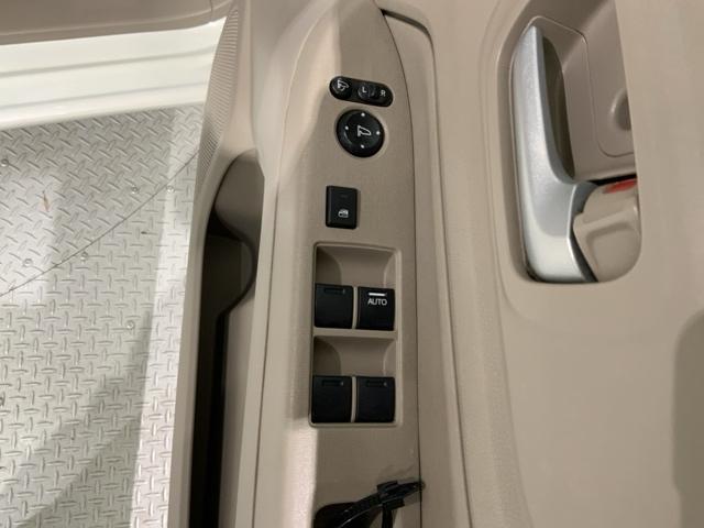 Ｎ－ＷＧＮ Ｇ・Ａパッケージ　あんしんＰＫＧ　１年保証　ナビＶＸＭ－１５５Ｃ　Ｒカメラ　ＥＴＣ　ＨＩＤ　ＶＳＡ　スマ－トキ－　スペアキー　盗難防止装置　整備記録簿　ドアバイザ－　ベンチシ－ト　ＡＡＣ　Ｗエアバッグ　フルフラット（15枚目）