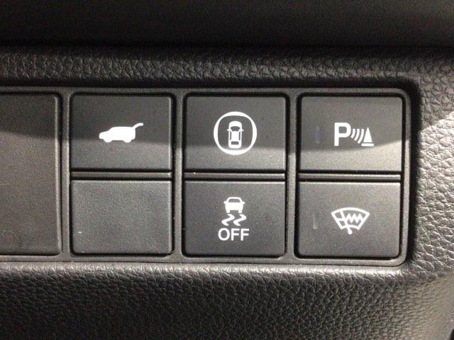 ヴェゼル ｅ：ＨＥＶＺ　Ｈ　ＳＥＮＳＩＮＧ　最長５年保証　ワンオ－ナ－　純正ナビ　ＴＶ　Ｒカメラ　マルチビュ－　ＢＴオ－ディオ　ＥＴＣ　ＬＥＤライト　ＶＳＡ　シ－トヒ－タ－　クルコン　アルミ　スマ－トキ－　盗難防止装置（14枚目）