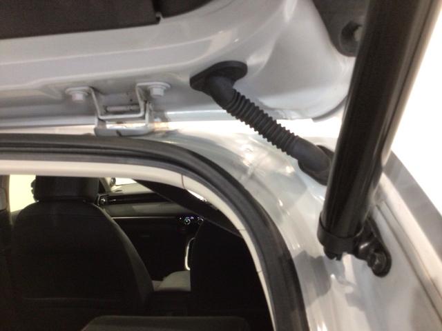 ヴェゼル ｅ：ＨＥＶＺ　Ｈ　ＳＥＮＳＩＮＧ　最長５年保証　ワンオ－ナ－　純正ナビ　ＴＶ　Ｒカメラ　マルチビュ－　ＢＴオ－ディオ　ＥＴＣ　ＬＥＤライト　ＶＳＡ　シ－トヒ－タ－　クルコン　アルミ　スマ－トキ－　盗難防止装置（43枚目）