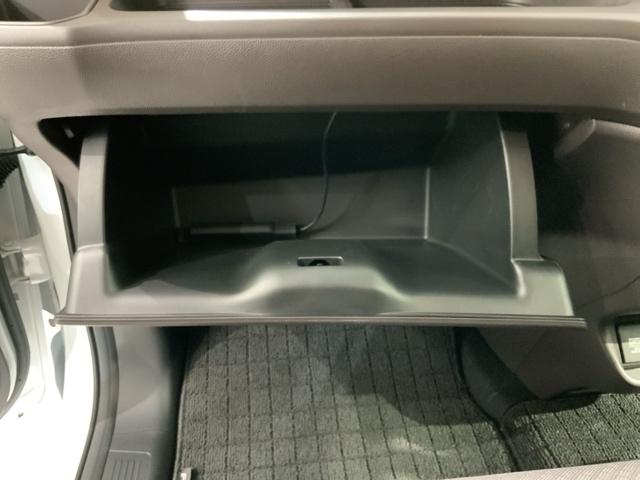 豊富に在庫を取り揃えています。軽自動車からミニバン、セダン、ＳＵＶ、話題のハイブリッド車などなど続々入荷中です！