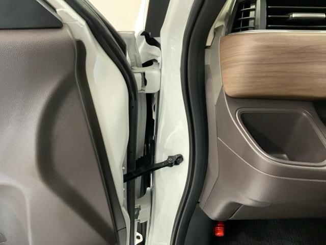 豊富に在庫を取り揃えています。軽自動車からミニバン、セダン、ＳＵＶ、話題のハイブリッド車などなど続々入荷中です！