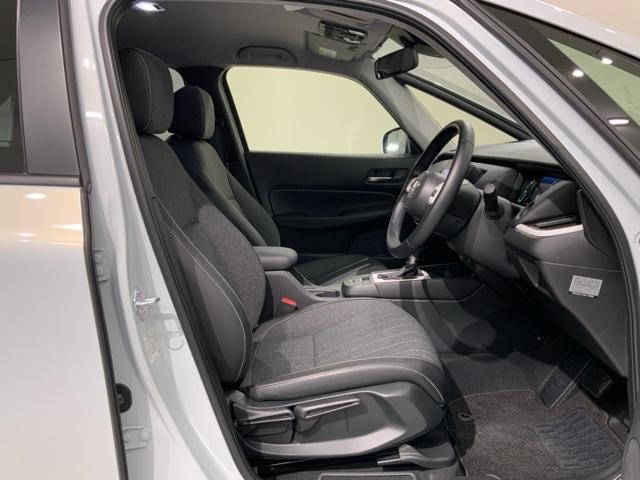 フィット e:HEVホーム H SENSING 新車保証 試乗車 ワンオ-ナ- ナビLXM-242ZFNI TV Rカメラ BTオ-ディオ ETC LEDライト VSA クルコン スマ-トキ- スペアキ-盗難防止装置 整備記録簿(17枚目)