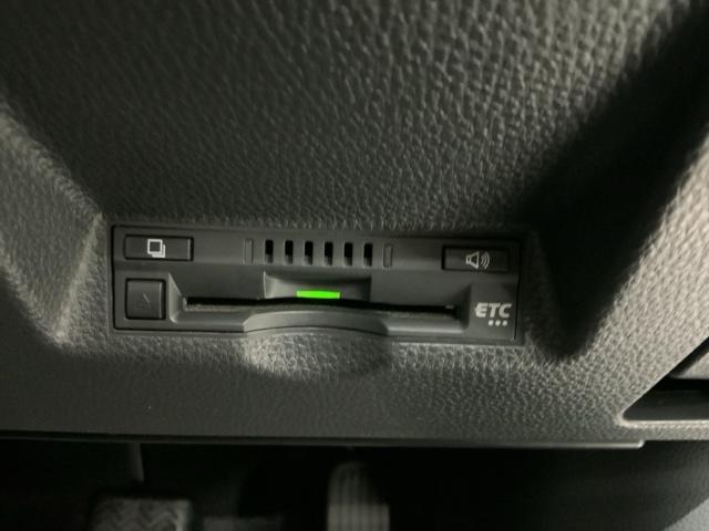 ヤリス Z 最長5年保証 純正ナビ TV Rカメラ マルチビュー BTオ-ディオ ドラレコ 衝突軽減B ETC LEDライト 横滑り防止 シートヒーター クルコン スマートキー 盗難防止装置 AAC Wエアバッグ(13枚目)