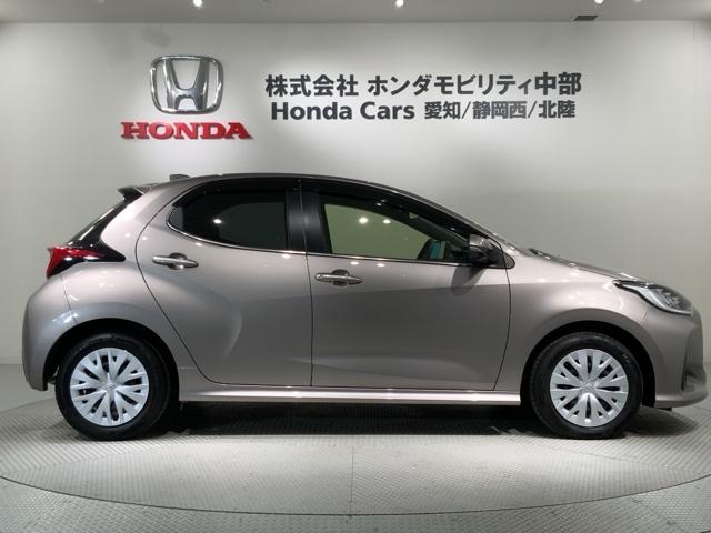 ヤリス Z 最長5年保証 純正ナビ TV Rカメラ マルチビュー BTオ-ディオ ドラレコ 衝突軽減B ETC LEDライト 横滑り防止 シートヒーター クルコン スマートキー 盗難防止装置 AAC Wエアバッグ(51枚目)