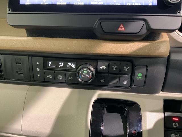 Ｎ－ＢＯＸ ファッションスタイル　Ｈ　ＳＥＮＳＩＮＧ　新車保証　試乗車　ワンオ－ナ－　ナビＬＸＵ－２４２ＮＢｉ　ＴＶ　Ｒカメラ　ＣＤ録音　ＢＴオ－ディオＤＶＤ　シ－トヒ－タ－　ＥＴＣ　ＬＥＤライト　両側電動ドア　ＶＳＡ　クルコンＡＡＣ（12枚目）