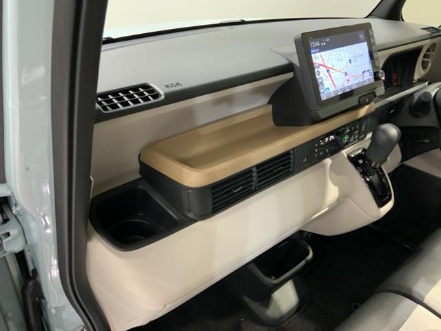 Ｎ－ＢＯＸ ファッションスタイル　Ｈ　ＳＥＮＳＩＮＧ　新車保証　試乗車　ワンオ－ナ－　ナビＬＸＵ－２４２ＮＢｉ　ＴＶ　Ｒカメラ　ＣＤ録音　ＢＴオ－ディオＤＶＤ　シ－トヒ－タ－　ＥＴＣ　ＬＥＤライト　両側電動ドア　ＶＳＡ　クルコンＡＡＣ（26枚目）