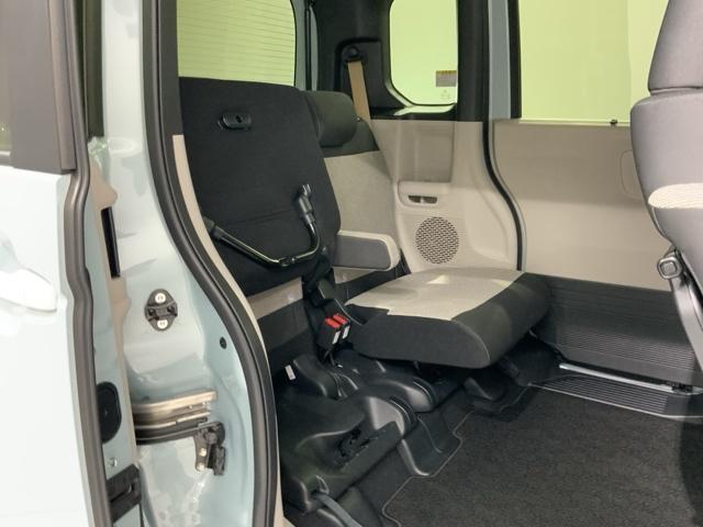 Ｎ－ＢＯＸ ファッションスタイル　Ｈ　ＳＥＮＳＩＮＧ　新車保証　試乗車　ワンオ－ナ－　ナビＬＸＵ－２４２ＮＢｉ　ＴＶ　Ｒカメラ　ＣＤ録音　ＢＴオ－ディオＤＶＤ　シ－トヒ－タ－　ＥＴＣ　ＬＥＤライト　両側電動ドア　ＶＳＡ　クルコンＡＡＣ（34枚目）