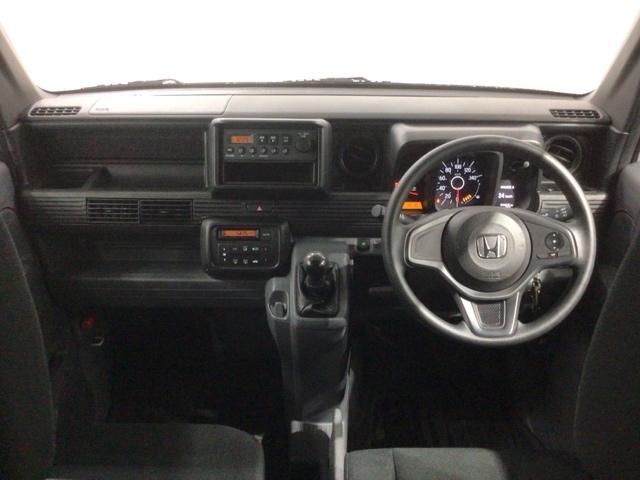 �g���₷�����C�A�E�g�̃_�b�V���{�[�h���ӂł��B�I�[�g�G�A�R���⏬������ȂǊ��������������ڂł��B