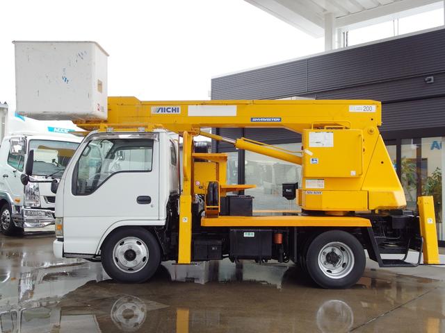 高所作業車 11.9m アイチSS12A FRPバケット(8枚目)