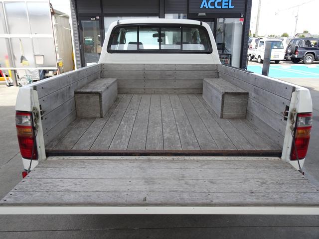 エクストラキャブ ワイド 後期最終型 LN172H ディーゼル 5MT 4WD ABS 1ナンバー タイミングベルト交換済み 原動機5L ノーマル車両 BFグッドリッチATタイヤ 集中ドアロック フロントガラス新品交換済み(22枚目)