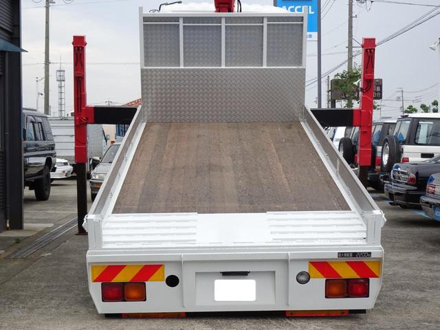 積載2.2t 荷台長さ486cm ハイジャッキ セルフ セルフクレーン セルフローダー 240馬力 ユニック4段クレーン2.93t ラジコン フックイン 三方あおり 重機運搬車 回送車 GVW8t未満(9枚目)