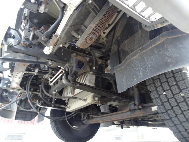 フォワード 　キャンピング車登録　８ナンバー　ウォークスルー　スムーサーシフト　２ＷＤ　ガソリン発電機２台搭載　４点アウトリガー　ソファーベット付き　ＮＯｘ・ＰＭ適合　実走行　キャンピングカー　ＧＶＷ８ｔ未満（75枚目）