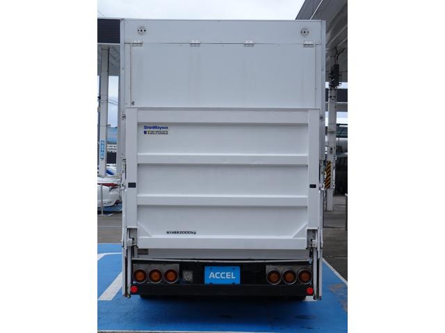 キャンター 　積載２ｔ　ダブルキャブ　６人乗り　５ＭＴ　新明和　垂直パワーゲート　ＰＧ　昇降能力８００ｋｇ　荷台長３１２幅１６９高１９９　原動機４Ｍ４２　ディーゼルターボ　ＮＯｘ・ＰＭ適合（11枚目）