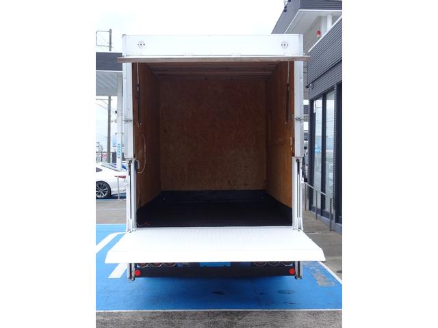 キャンター 　積載２ｔ　ダブルキャブ　６人乗り　５ＭＴ　新明和　垂直パワーゲート　ＰＧ　昇降能力８００ｋｇ　荷台長３１２幅１６９高１９９　原動機４Ｍ４２　ディーゼルターボ　ＮＯｘ・ＰＭ適合（13枚目）