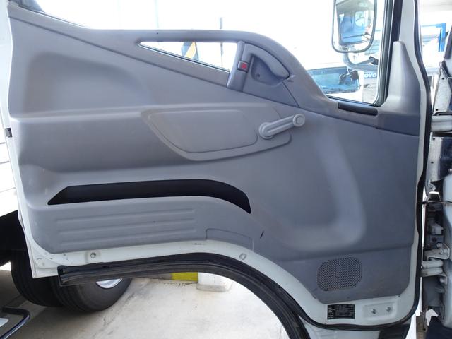 キャンター 　積載２ｔ　ダブルキャブ　６人乗り　５ＭＴ　新明和　垂直パワーゲート　ＰＧ　昇降能力８００ｋｇ　荷台長３１２幅１６９高１９９　原動機４Ｍ４２　ディーゼルターボ　ＮＯｘ・ＰＭ適合（56枚目）