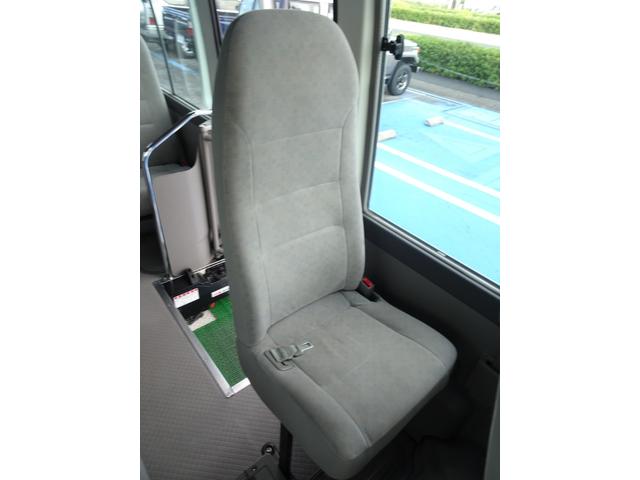 リエッセII LX 26人乗り 標準ボディ SDG-XZB40M 5MT 自動スイングドア ディーゼルターボ N04Cエンジン 記録簿平成24〜令和6年まで有り マイクロ バス(42枚目)