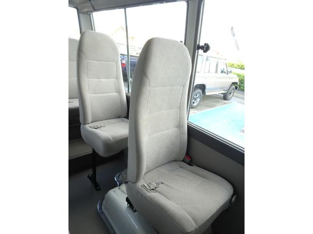 リエッセII LX 26人乗り 標準ボディ SDG-XZB40M 5MT 自動スイングドア ディーゼルターボ N04Cエンジン 記録簿平成24〜令和6年まで有り マイクロ バス(48枚目)