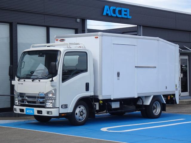 アトラストラック 　垂直　パワーゲート　昇降能力６００ｋｇ　左スライドドア　リア観音ドア　荷室長３９９幅１７４高１７２　１ナンバー　３人乗り　スムーサー　外部電源入力　キタムラボディ　いすゞ　エルフＯＥＭ（8枚目）