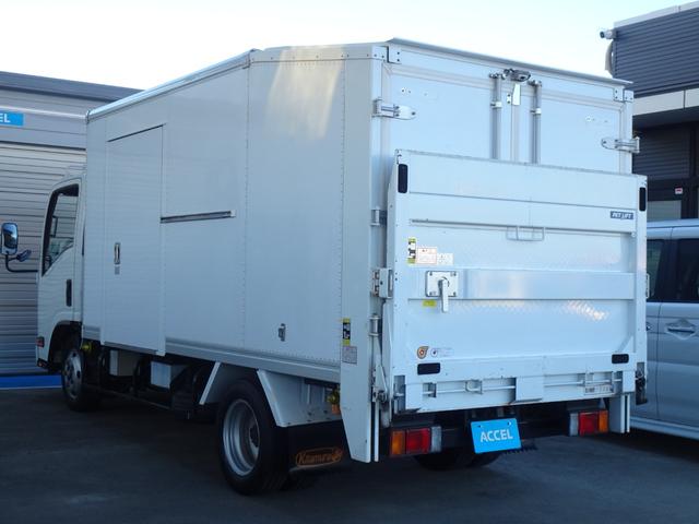 アトラストラック 　垂直　パワーゲート　昇降能力６００ｋｇ　左スライドドア　リア観音ドア　荷室長３９９幅１７４高１７２　１ナンバー　３人乗り　スムーサー　外部電源入力　キタムラボディ　いすゞ　エルフＯＥＭ（11枚目）