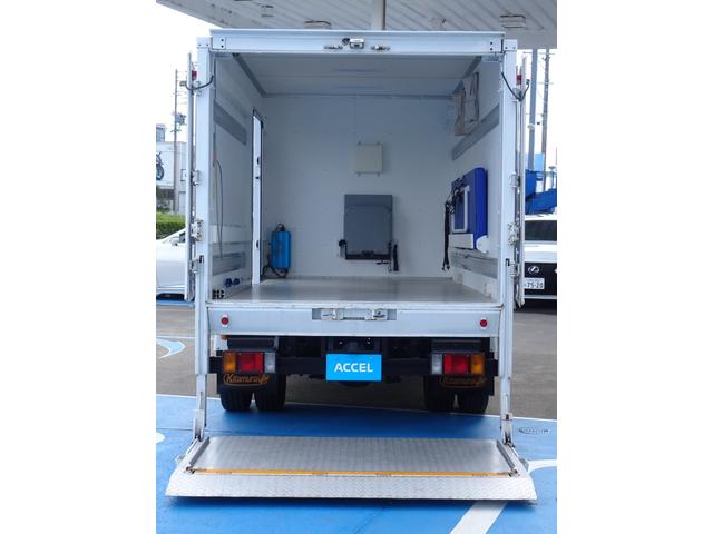 アトラストラック 　垂直　パワーゲート　昇降能力６００ｋｇ　左スライドドア　リア観音ドア　荷室長３９９幅１７４高１７２　１ナンバー　３人乗り　スムーサー　外部電源入力　キタムラボディ　いすゞ　エルフＯＥＭ（22枚目）
