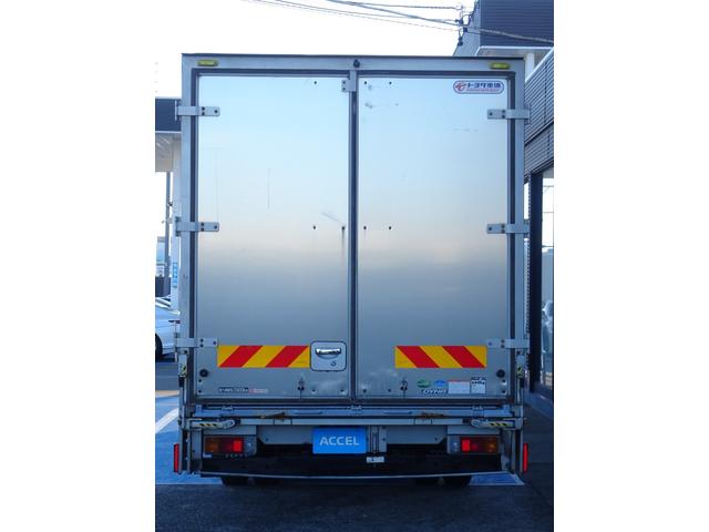 ダイナトラック 積載3t アルミバン ワイド ロング 荷台長513幅209高206 垂直パワーゲート トヨタスライドリフト 昇降荷重600kg 左サイド扉 AT車 2WD バックカメラ 3トン ドライバン パネルバン(13枚目)