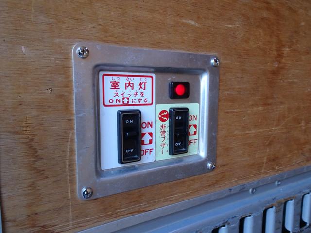 ダイナトラック 積載3t アルミバン ワイド ロング 荷台長513幅209高206 垂直パワーゲート トヨタスライドリフト 昇降荷重600kg 左サイド扉 AT車 2WD バックカメラ 3トン ドライバン パネルバン(29枚目)