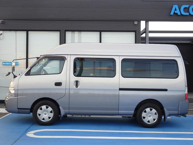 キャラバンマイクロバス SロングGX 12人乗り 5MT ディーゼルターボ 2WD ダブルエアコン/リアヒーター 乗合乗用 2ナンバー ミニバス マイクロバス コミューター 2ナンバー NOx・PM適合(5枚目)