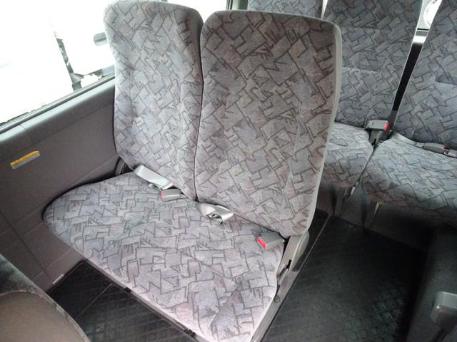 キャラバンマイクロバス SロングGX 12人乗り 5MT ディーゼルターボ 2WD ダブルエアコン/リアヒーター 乗合乗用 2ナンバー ミニバス マイクロバス コミューター 2ナンバー NOx・PM適合(36枚目)