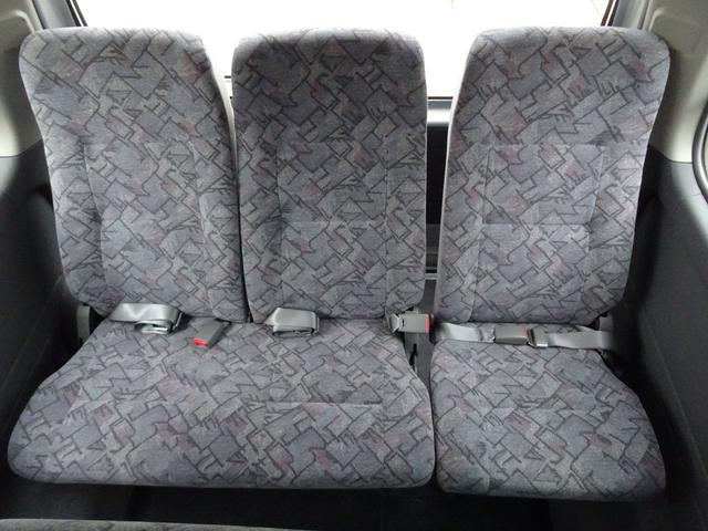 キャラバンマイクロバス SロングGX 12人乗り 5MT ディーゼルターボ 2WD ダブルエアコン/リアヒーター 乗合乗用 2ナンバー ミニバス マイクロバス コミューター 2ナンバー NOx・PM適合(41枚目)