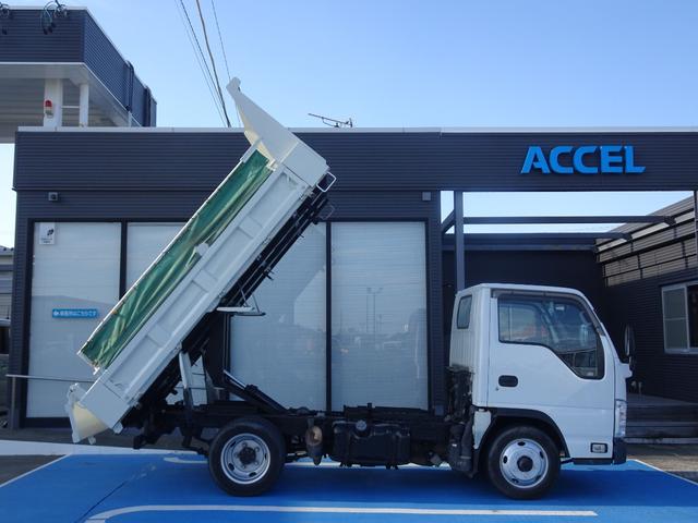 エルフトラック 　強化ダンプ　積載２ｔ　５ＭＴ　４ナンバー　手動コボレーン（16枚目）