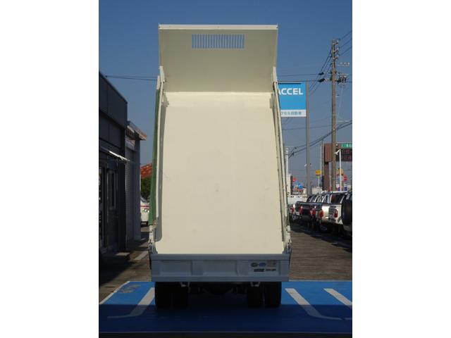 エルフトラック 　強化ダンプ　積載２ｔ　５ＭＴ　４ナンバー　手動コボレーン（17枚目）